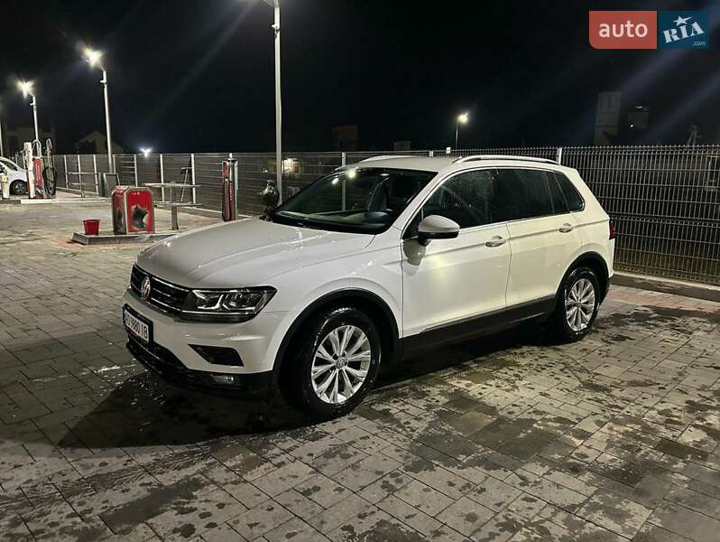Позашляховик / Кросовер Volkswagen Tiguan 2020 в Хусті