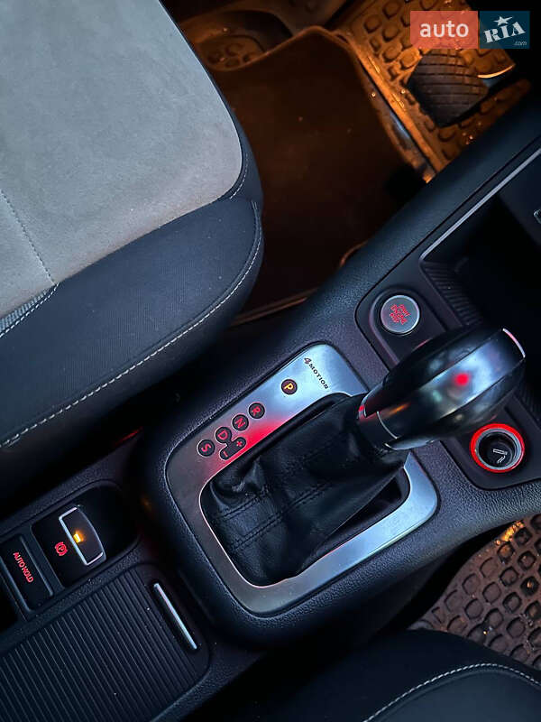 Внедорожник / Кроссовер Volkswagen Tiguan 2011 в Днепре