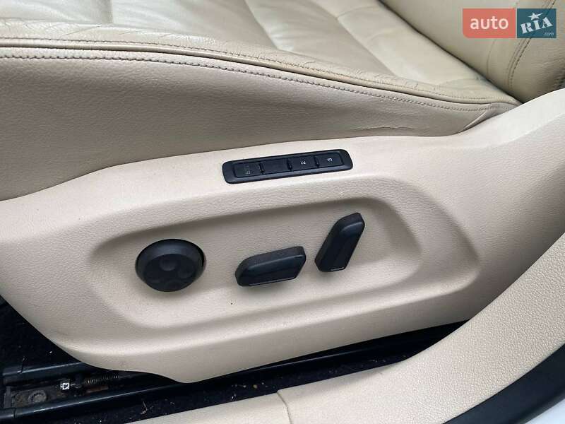 Внедорожник / Кроссовер Volkswagen Tiguan 2011 в Львове фото 21 Внедорожник / Кроссовер Volkswagen Tiguan 2011 в Львове