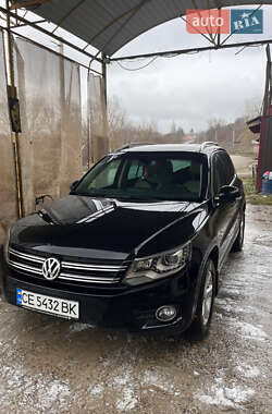 Внедорожник / Кроссовер Volkswagen Tiguan 2013 в Черновцах