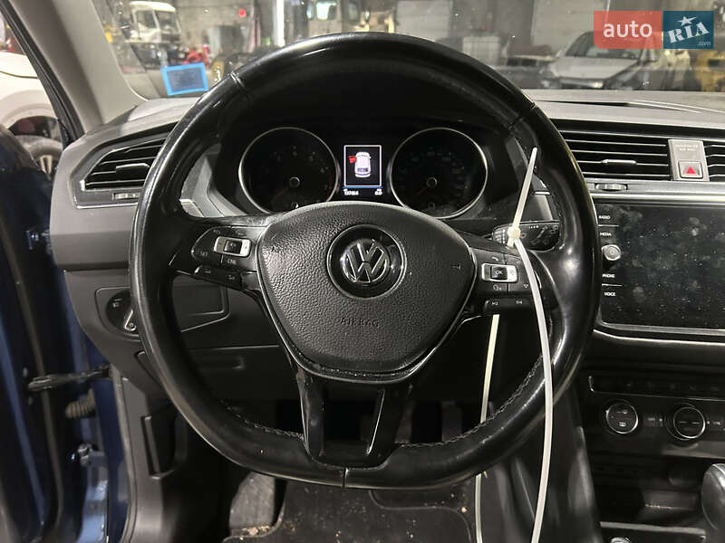Внедорожник / Кроссовер Volkswagen Tiguan 2018 в Луцке