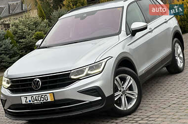 Внедорожник / Кроссовер Volkswagen Tiguan 2021 в Ивано-Франковске