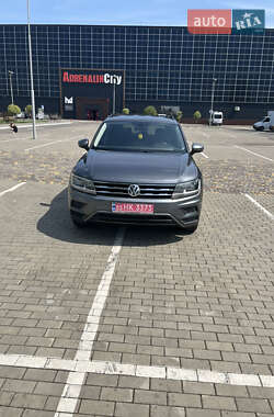 Позашляховик / Кросовер Volkswagen Tiguan 2019 в Луцьку