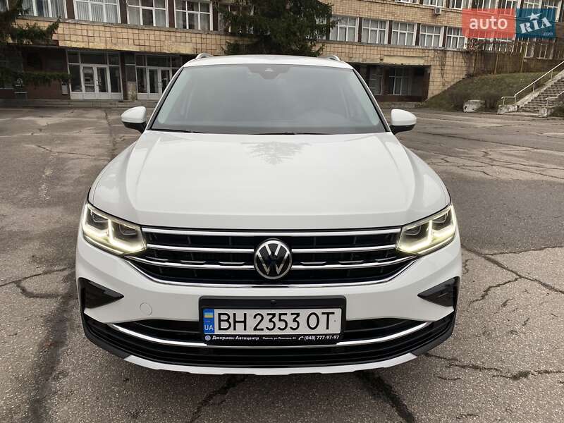 Внедорожник / Кроссовер Volkswagen Tiguan 2021 в Киеве фото 2 Внедорожник / Кроссовер Volkswagen Tiguan 2021 в Киеве
