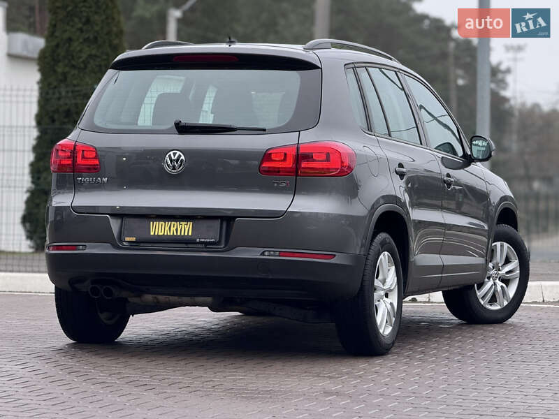 Внедорожник / Кроссовер Volkswagen Tiguan 2016 в Киеве