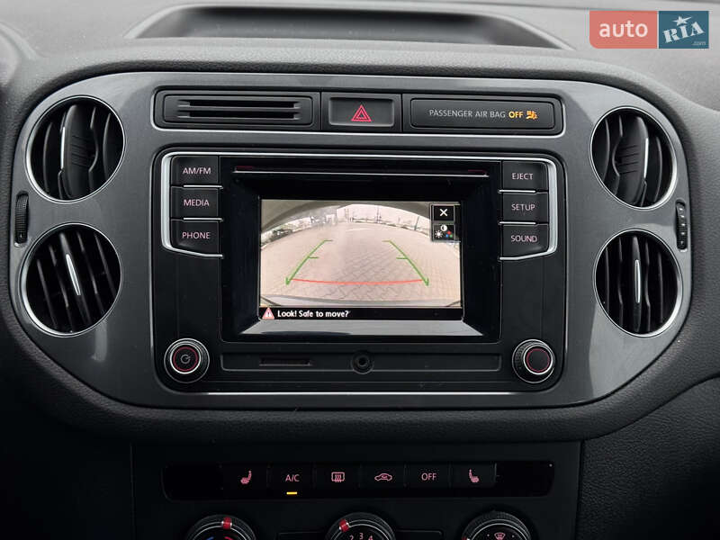 Внедорожник / Кроссовер Volkswagen Tiguan 2016 в Киеве