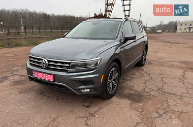 Позашляховик / Кросовер Volkswagen Tiguan 2018 в Сумах
