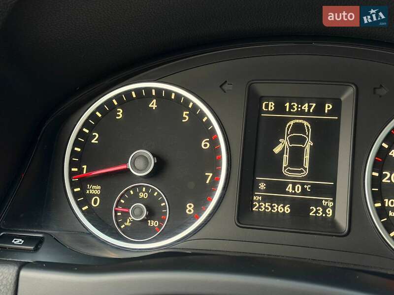 Внедорожник / Кроссовер Volkswagen Tiguan 2010 в Харькове фото 27 Внедорожник / Кроссовер Volkswagen Tiguan 2010 в Харькове