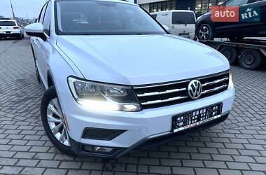 Внедорожник / Кроссовер Volkswagen Tiguan 2018 в Львове
