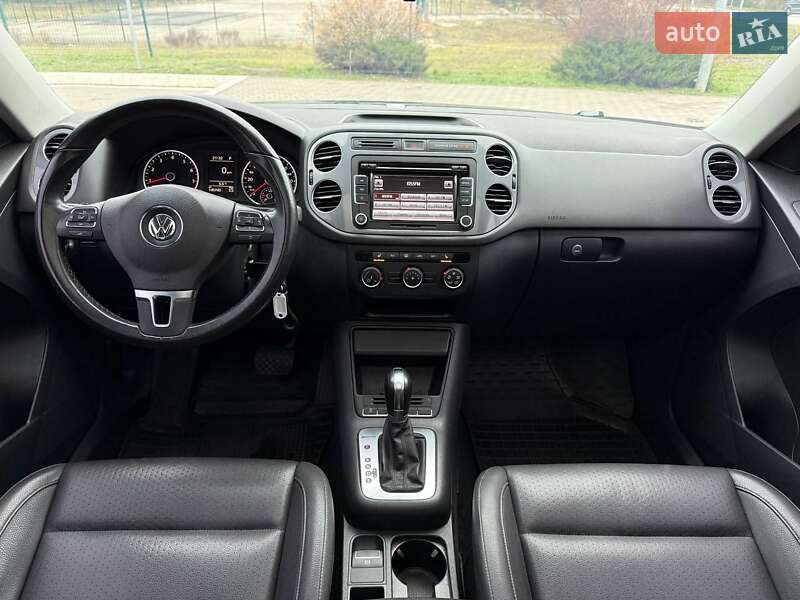 Позашляховик / Кросовер Volkswagen Tiguan 2014 в Києві