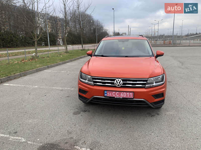 Внедорожник / Кроссовер Volkswagen Tiguan 2018 в Львове фото 3 Внедорожник / Кроссовер Volkswagen Tiguan 2018 в Львове