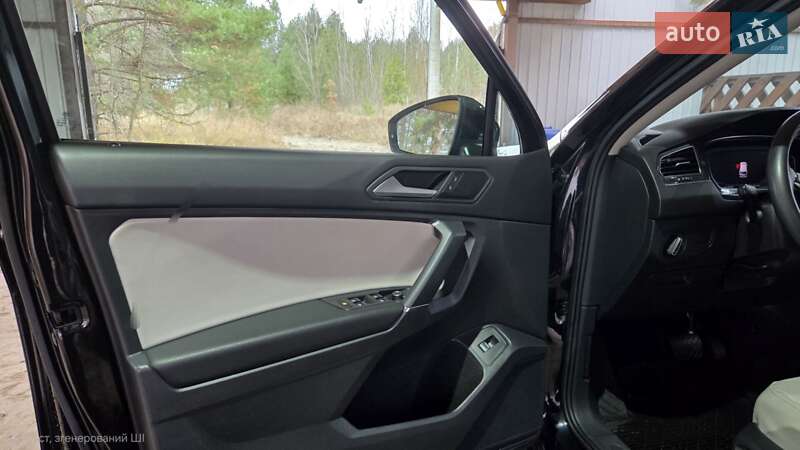 Внедорожник / Кроссовер Volkswagen Tiguan 2020 в Киеве