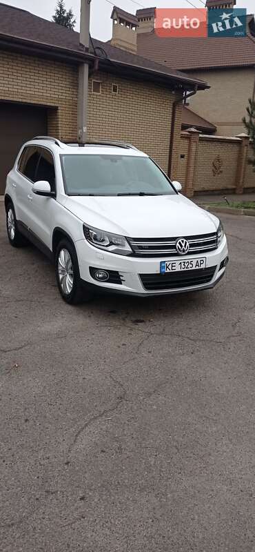 Volkswagen Tiguan 2015