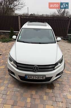Внедорожник / Кроссовер Volkswagen Tiguan 2014 в Коростышеве