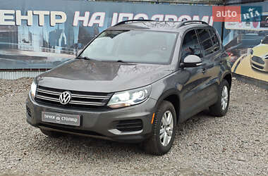 Внедорожник / Кроссовер Volkswagen Tiguan 2017 в Киеве