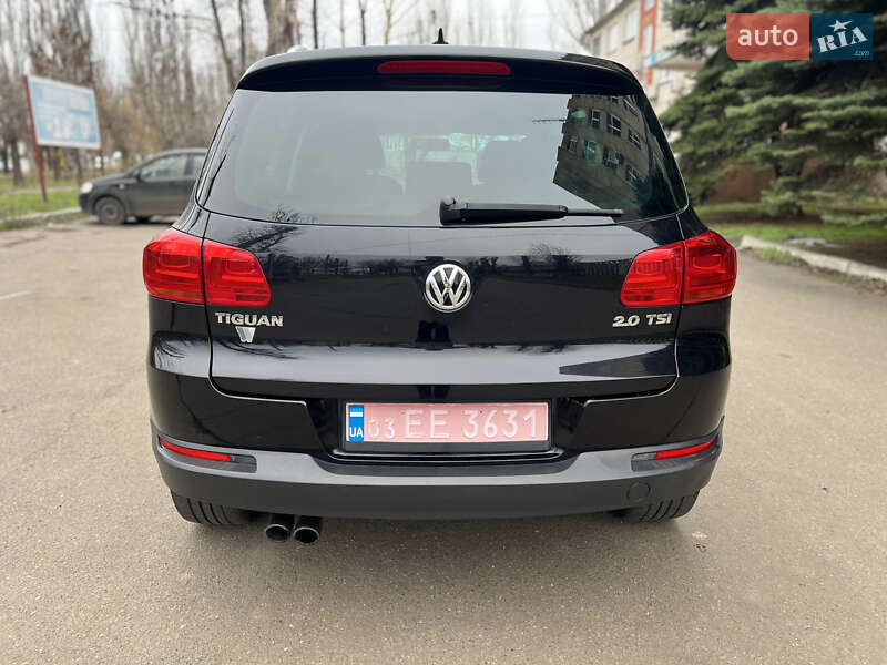 Внедорожник / Кроссовер Volkswagen Tiguan 2013 в Николаеве