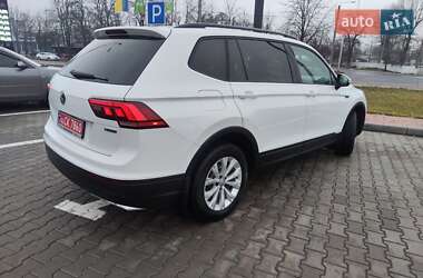Внедорожник / Кроссовер Volkswagen Tiguan 2019 в Кременчуге