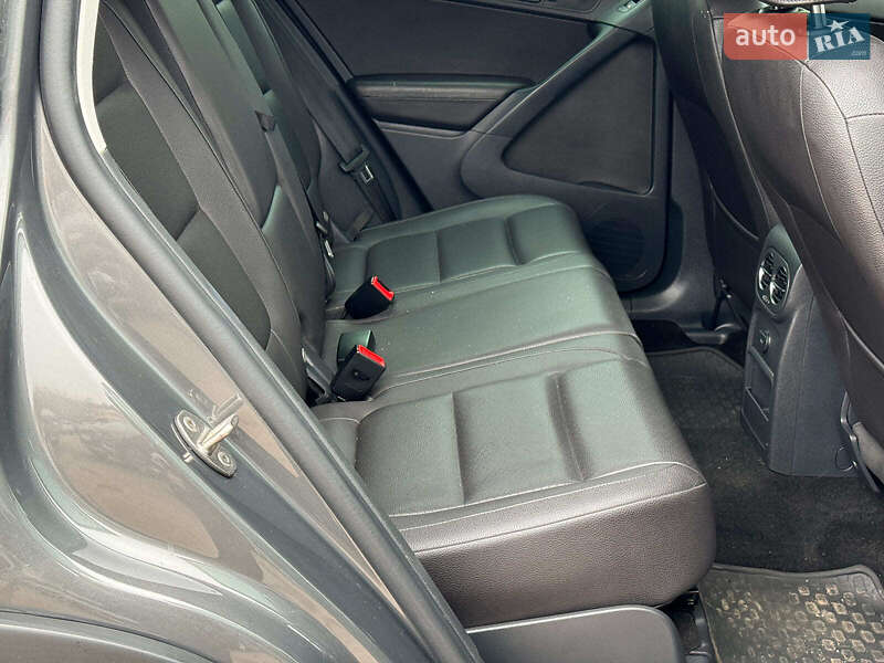 Внедорожник / Кроссовер Volkswagen Tiguan 2015 в Виннице фото 19 Внедорожник / Кроссовер Volkswagen Tiguan 2015 в Виннице