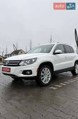 Позашляховик / Кросовер Volkswagen Tiguan 2015 в Бучі