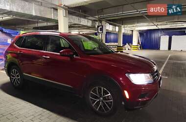 Позашляховик / Кросовер Volkswagen Tiguan 2020 в Києві