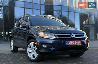 Внедорожник / Кроссовер Volkswagen Tiguan 2016 в Ровно