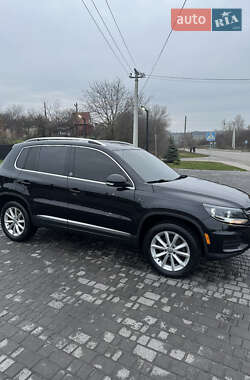 Внедорожник / Кроссовер Volkswagen Tiguan 2016 в Фастове