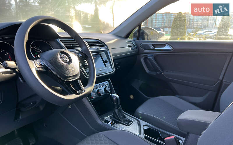 Внедорожник / Кроссовер Volkswagen Tiguan 2017 в Львове фото 10 Внедорожник / Кроссовер Volkswagen Tiguan 2017 в Львове