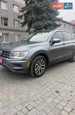 Позашляховик / Кросовер Volkswagen Tiguan 2021 в Луцьку