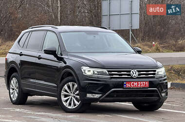 Внедорожник / Кроссовер Volkswagen Tiguan 2018 в Дрогобыче