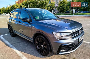 Внедорожник / Кроссовер Volkswagen Tiguan 2020 в Львове