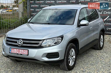 Внедорожник / Кроссовер Volkswagen Tiguan 2011 в Каменец-Подольском
