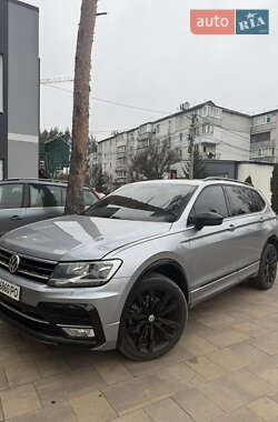 Внедорожник / Кроссовер Volkswagen Tiguan 2020 в Киеве