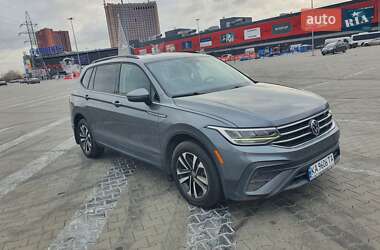 Внедорожник / Кроссовер Volkswagen Tiguan 2022 в Киеве