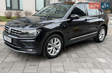 Внедорожник / Кроссовер Volkswagen Tiguan 2018 в Киеве