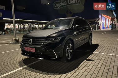 Внедорожник / Кроссовер Volkswagen Tiguan 2023 в Тернополе