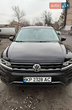 Внедорожник / Кроссовер Volkswagen Tiguan 2019 в Запорожье