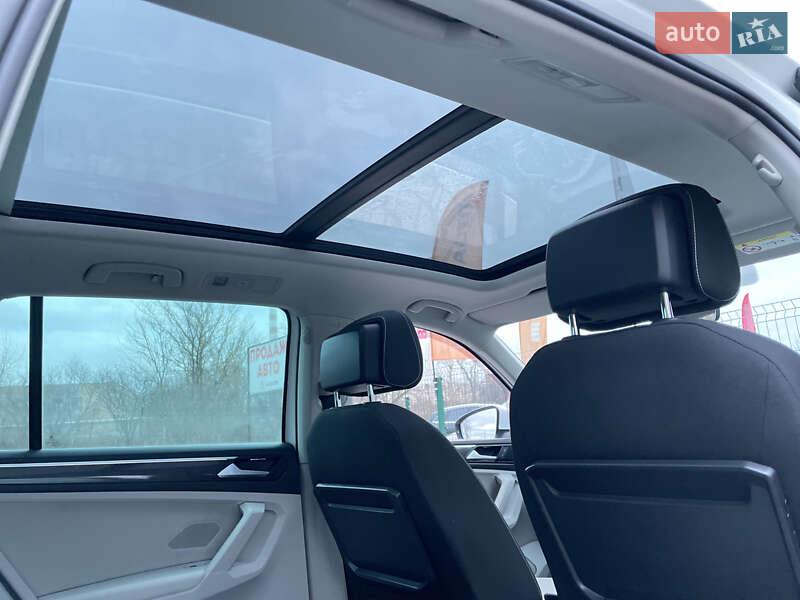 Внедорожник / Кроссовер Volkswagen Tiguan 2019 в Бердичеве