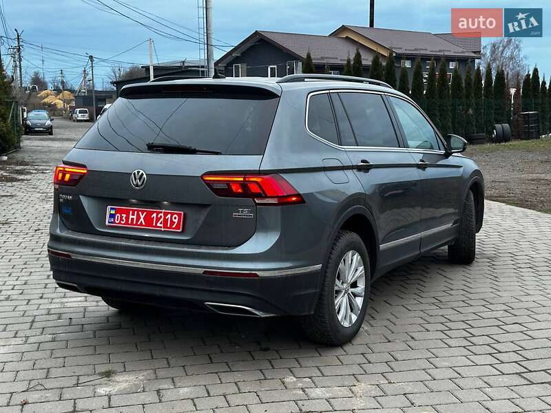 Внедорожник / Кроссовер Volkswagen Tiguan 2018 в Луцке