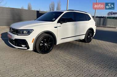 Позашляховик / Кросовер Volkswagen Tiguan 2021 в Києві