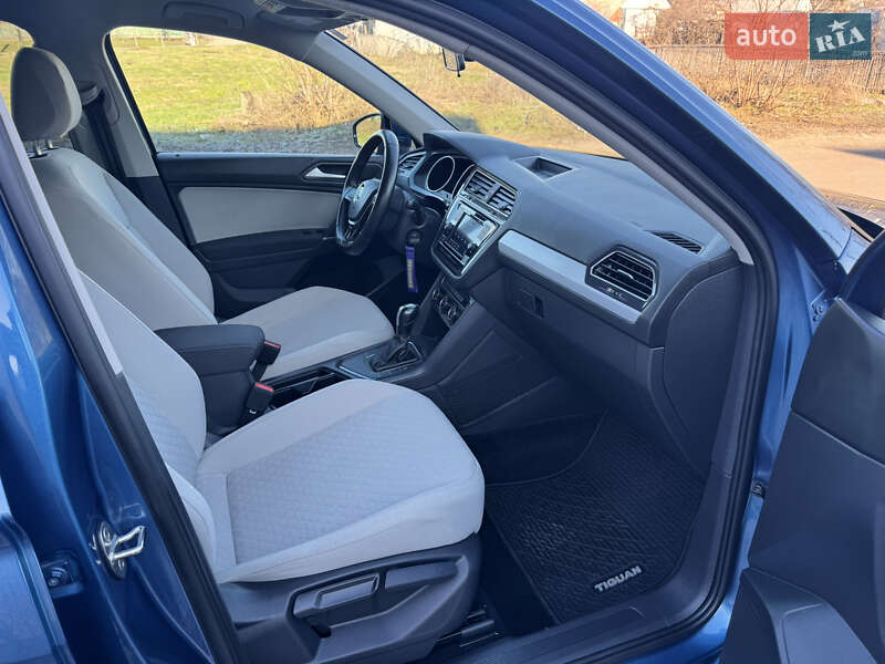 Внедорожник / Кроссовер Volkswagen Tiguan 2020 в Черкассах фото 13 Внедорожник / Кроссовер Volkswagen Tiguan 2020 в Черкассах