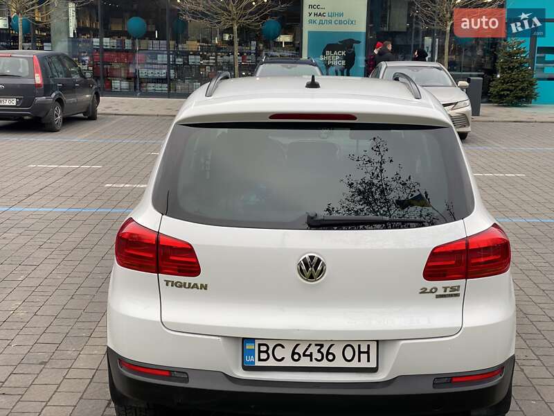 Внедорожник / Кроссовер Volkswagen Tiguan 2014 в Львове
