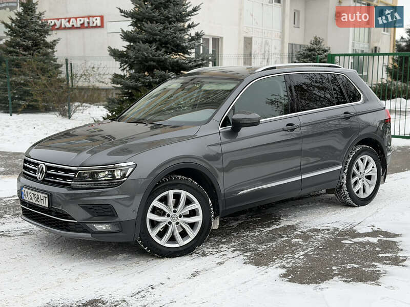 Внедорожник / Кроссовер Volkswagen Tiguan 2019 в Харькове