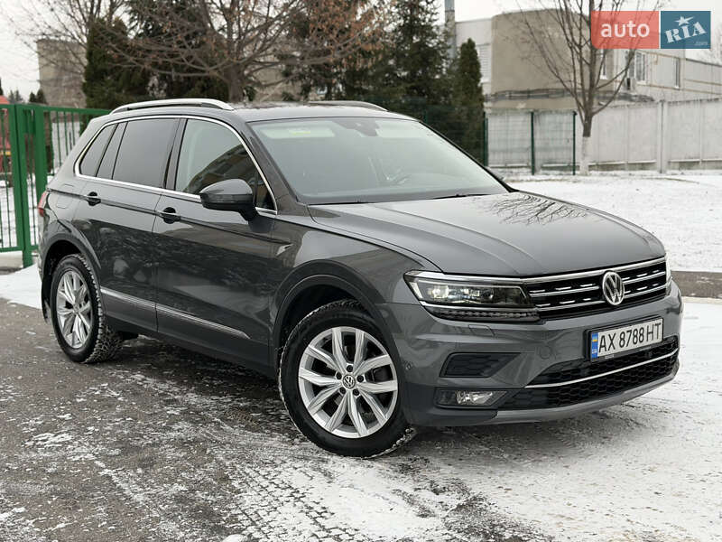 Внедорожник / Кроссовер Volkswagen Tiguan 2019 в Харькове