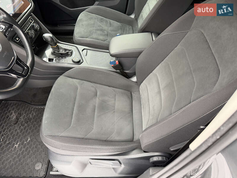 Внедорожник / Кроссовер Volkswagen Tiguan 2019 в Харькове