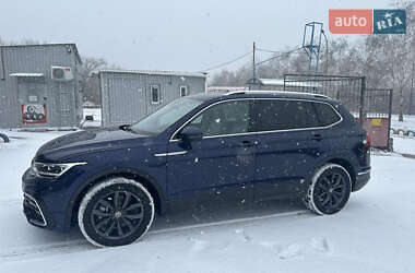 Внедорожник / Кроссовер Volkswagen Tiguan 2023 в Запорожье