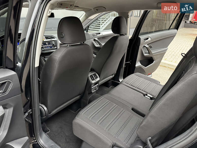 Внедорожник / Кроссовер Volkswagen Tiguan 2022 в Киеве фото 15 Внедорожник / Кроссовер Volkswagen Tiguan 2022 в Киеве