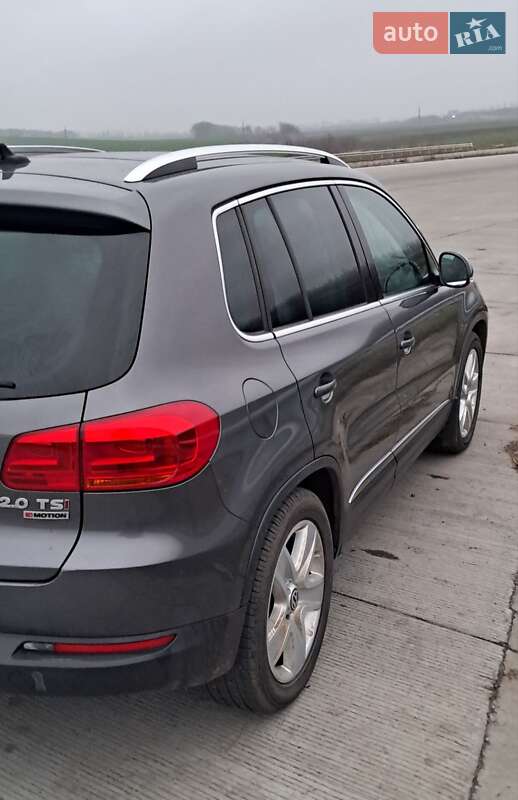 Внедорожник / Кроссовер Volkswagen Tiguan 2016 в Кобеляках