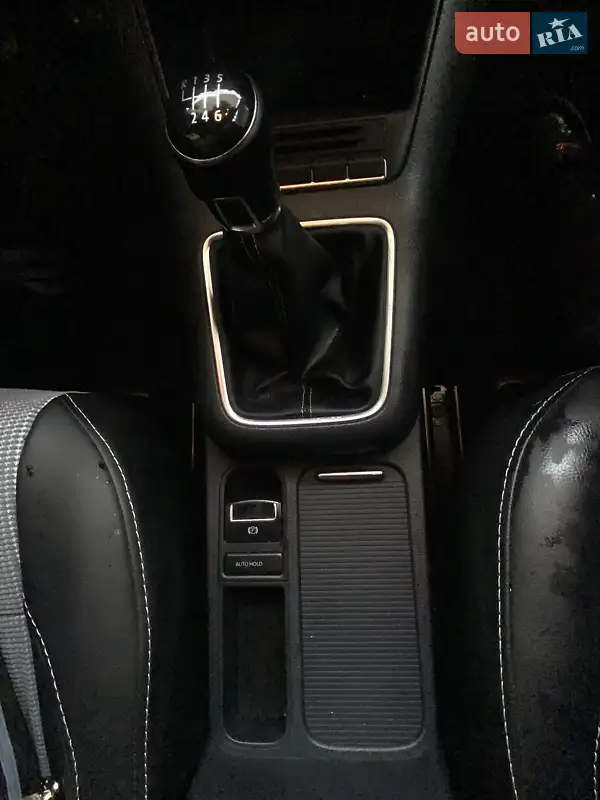 Volkswagen Tiguan 2015 VIN WVGZZZ5NZFW089278 фото оголошення 9 з 57
