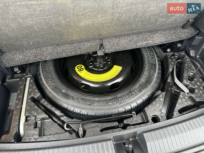 Внедорожник / Кроссовер Volkswagen Tiguan 2019 в Киеве