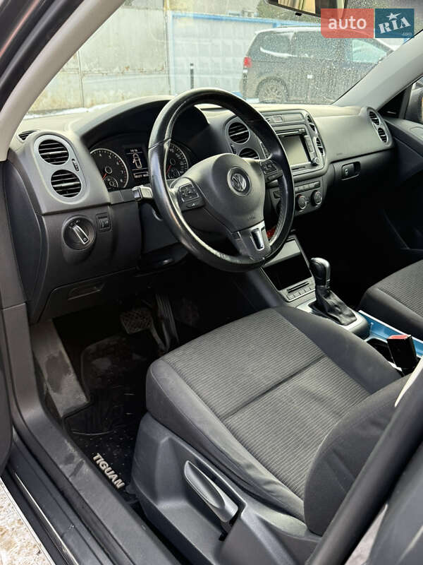 Внедорожник / Кроссовер Volkswagen Tiguan 2015 в Ужгороде фото 9 Внедорожник / Кроссовер Volkswagen Tiguan 2015 в Ужгороде
